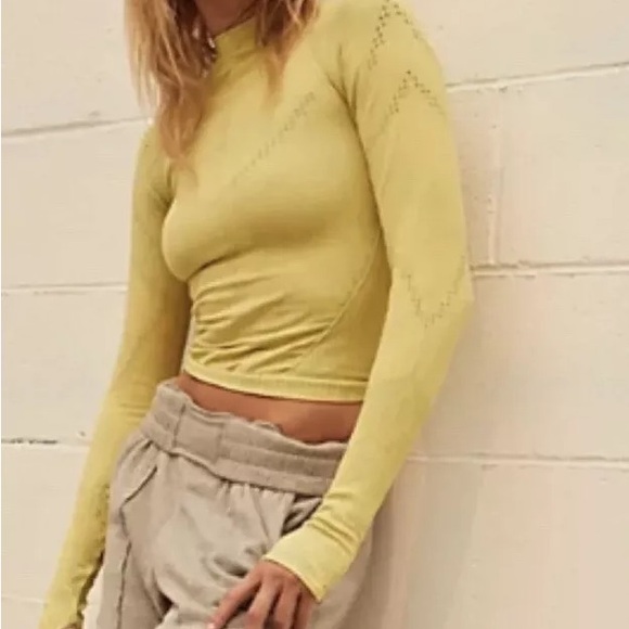 NEW Free People Movement Good Karma - Picture 2 of 4